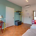 Hostel Meininger Garibaldi Milano
