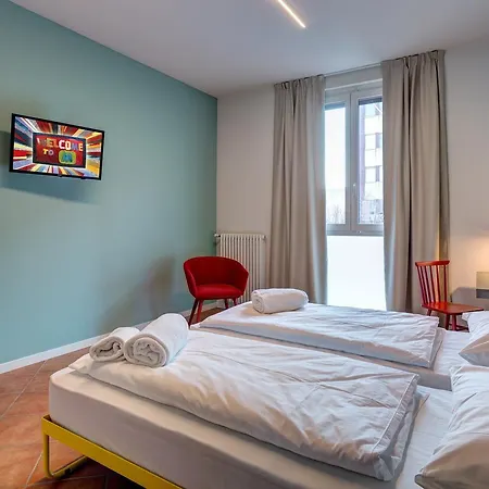Hostel Meininger Garibaldi