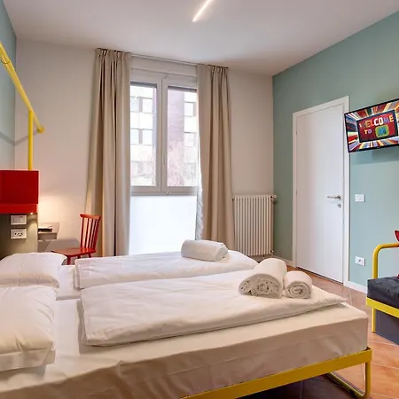 Meininger Garibaldi *